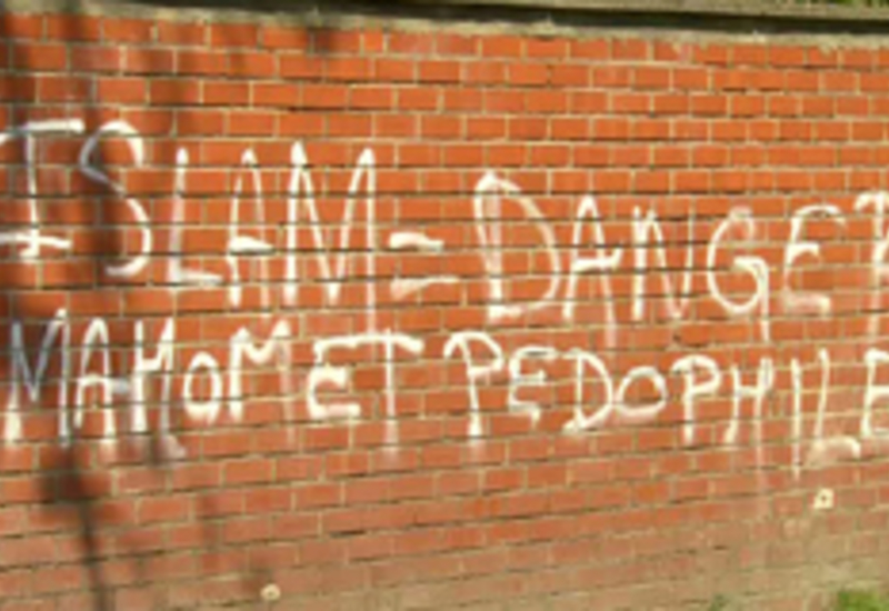 19/04/11 : Provocation raciste à Lodelinsart