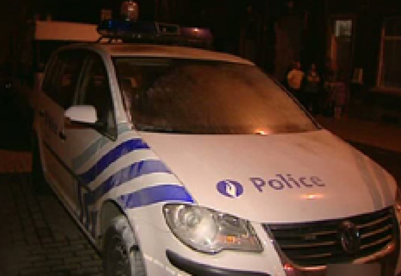21/04/11 : Voiture de police incendiée