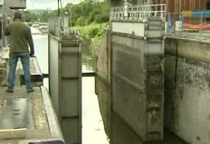 12/08/11 : Travaux à l'écluse de Marchienne