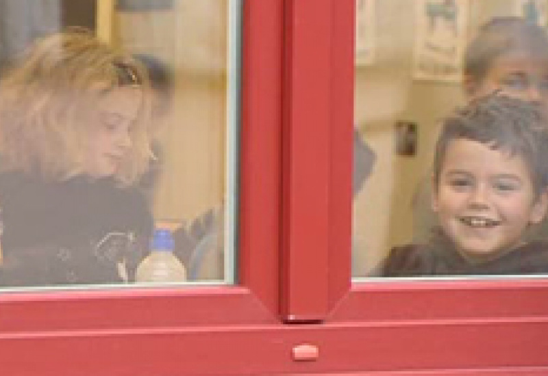 07/11/11 : Ecole de Sivry : la tuile