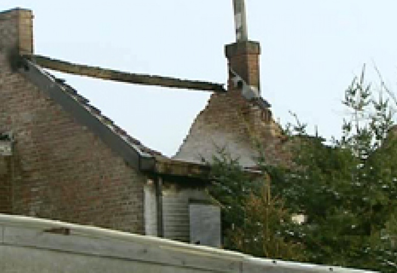 06/02/12 : Incendie mortel à Courcelles
