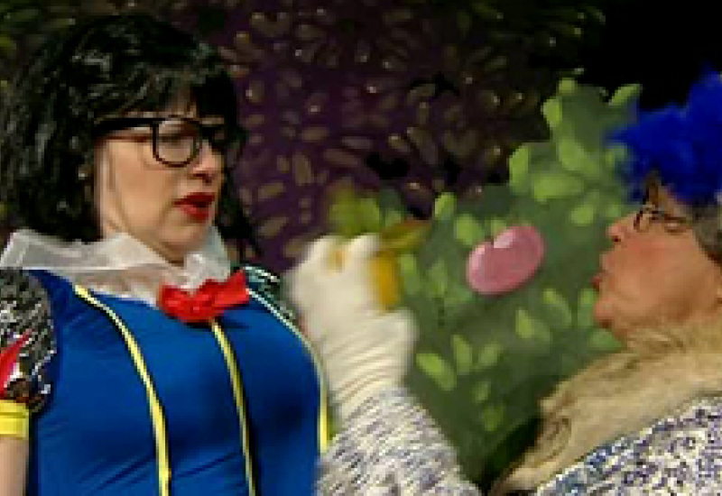 24/02/12 : Elle voit des nains partout