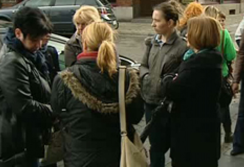 15/05/12 : Action des surveillantes d'écoles