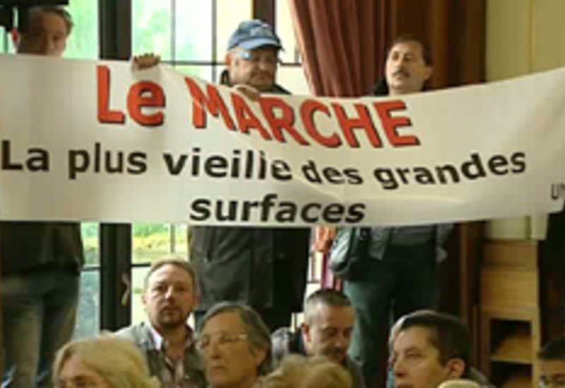 05/06/12 : Conseil communal à Charleroi (1)