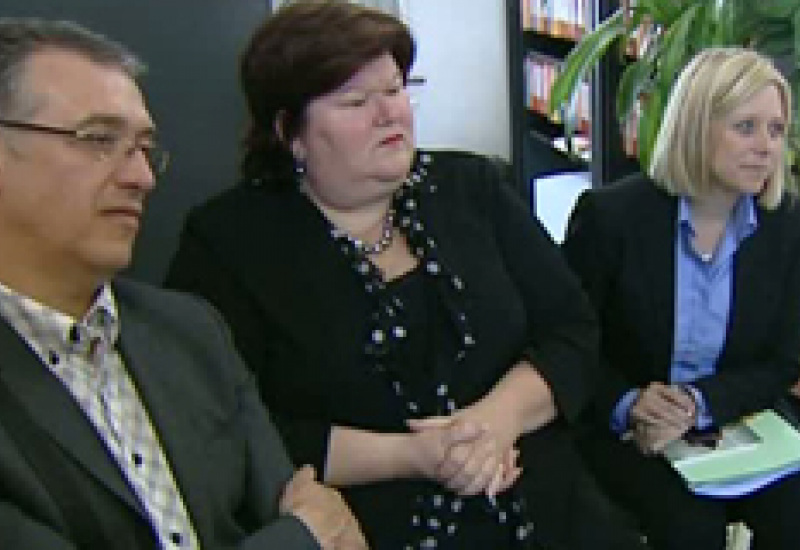 08/06/12 : Maggie De Block au Relais Social