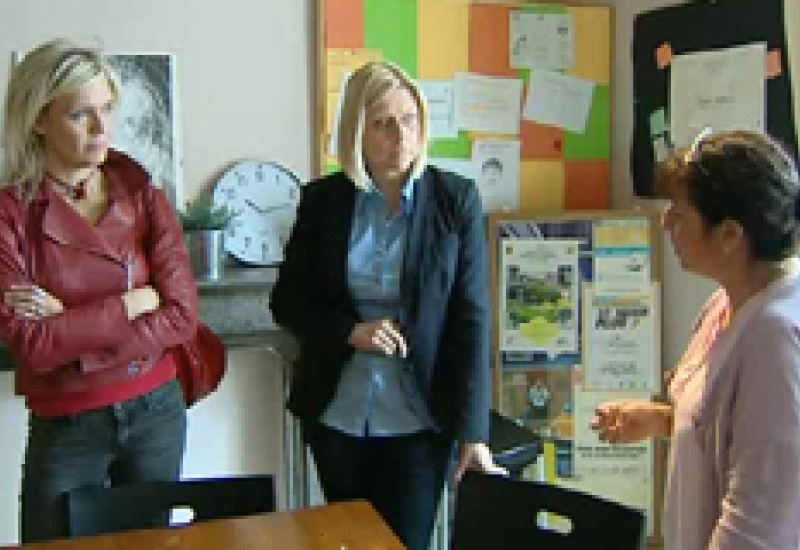 21/06/12 : Eliane Tillieux dans le "Triangle"