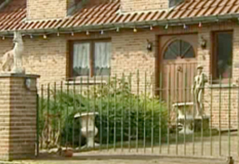 10/01/13 : La maison des Sagawé bientôt démolie