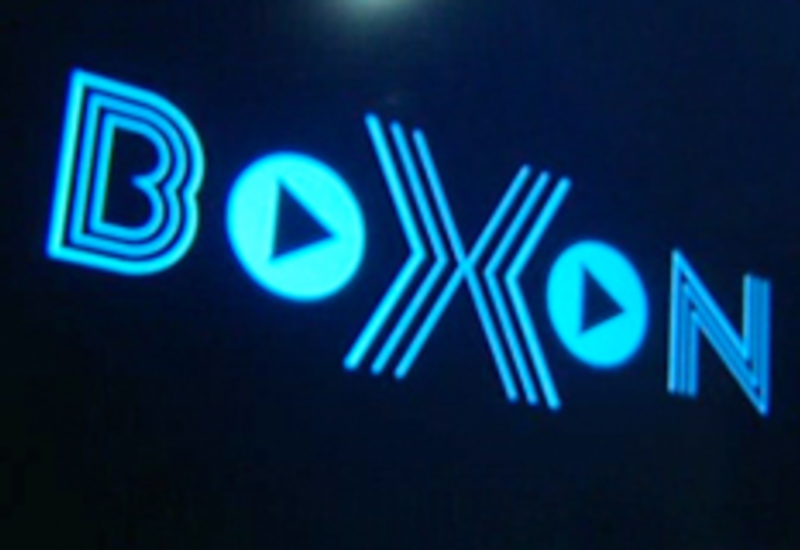 11/03/13 : "Boxon"