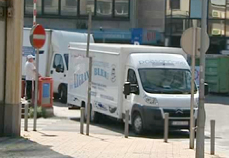 03/09/13 : Circulation des maraîchers sur le Boulevard Tirou