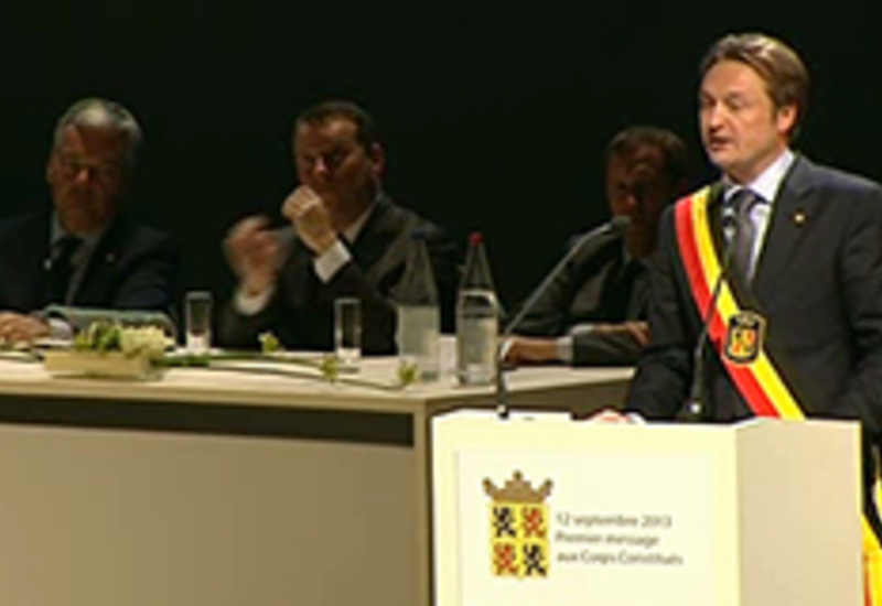 13/09/13 : Investiture du gouverneur