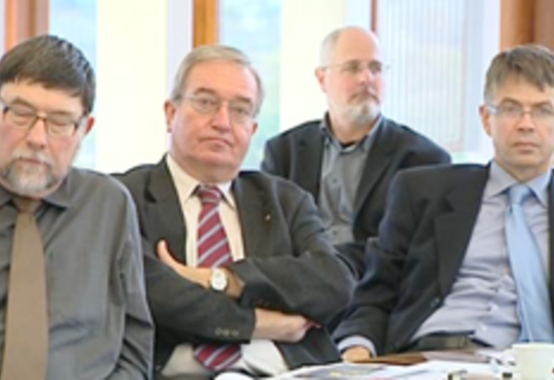 18/11/13 : Contrat de service public des TEC