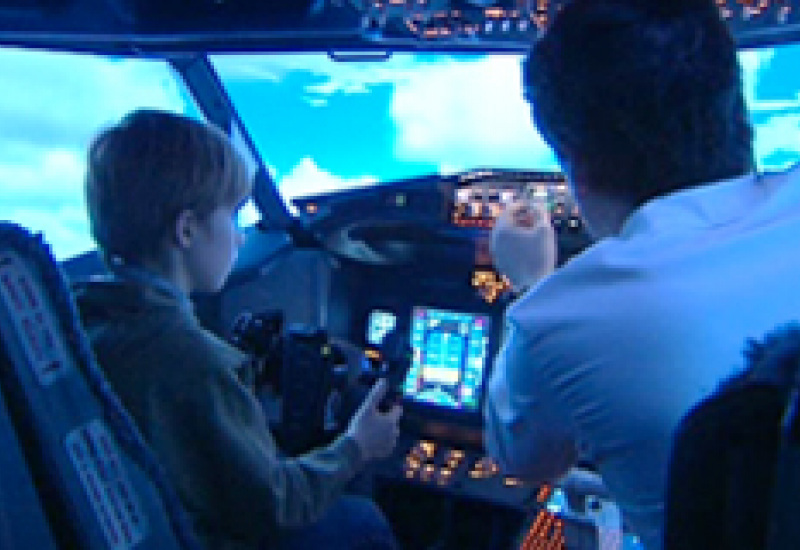 13/02/14 : Simulateur de vol à Gosselies