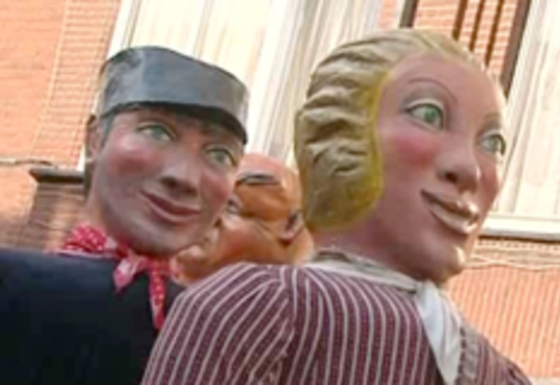 04/03/14 : Carnaval à Charleroi : le cortège (2/2)