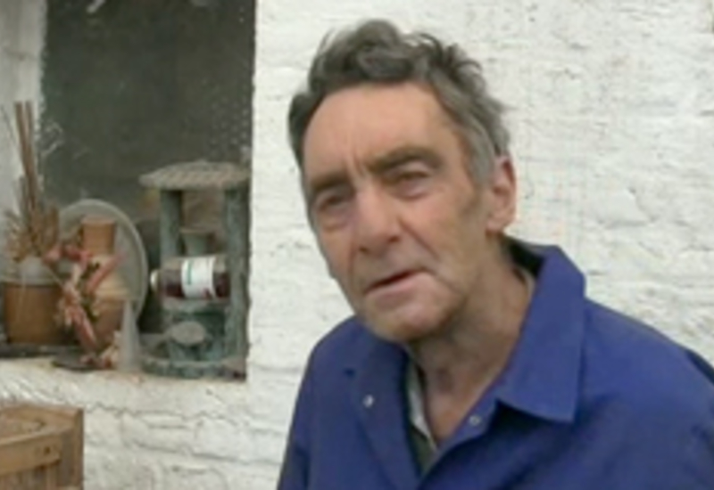 06/03/14 : "Une ferme entre chien et loup"