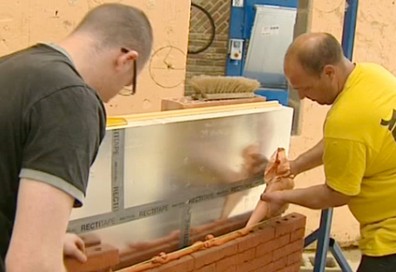 23/04/14 : Elio Di Rupo chez Construform