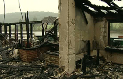 0 21/02/11 : Incendie au "Lacada"