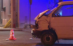 0 28/02/12 : Spectaculaire accident à Gosselies