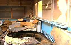 0 20/06/12 : L'école du Spignat vandalisée