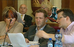 0 25/06/13 : Conseil communal carolo
