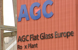 0 10/02/14 : Fermeture d'AGC Roux